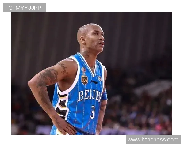 袋鼠与专业拳击手的巅峰对决究竟谁能胜出揭秘战斗背后的秘密